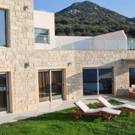 Villa Corallium Sfinarion ภายนอก รูปภาพ